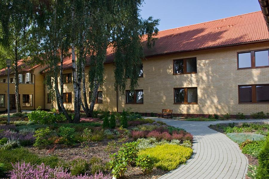 Uroczysko Porszewice - Osrodek Konferencyjno-Rekolekcyjny Hotel พาเบียนิเซ ภายนอก รูปภาพ